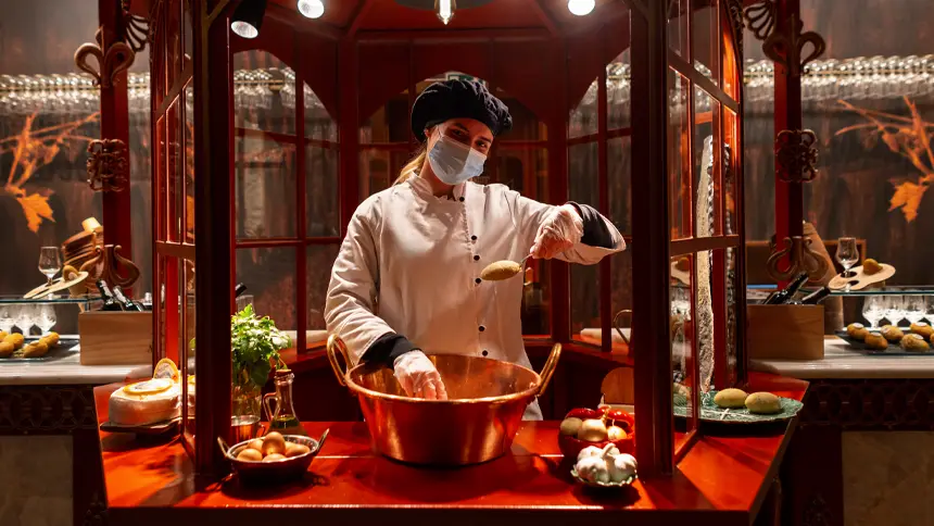 Immersive Culinary Shows in the UAE